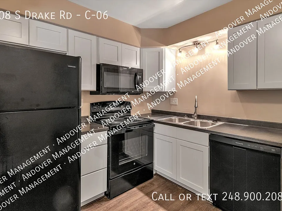 308 S Drake Rd #C-06