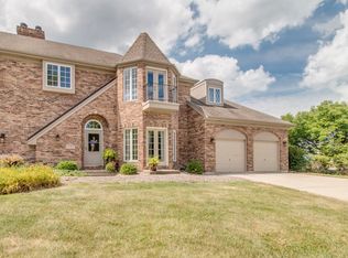 733 S Raven Rd, Shorewood, IL 60404