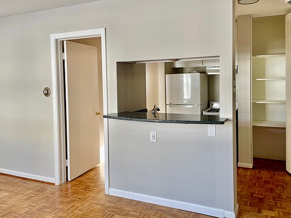 5th image of 3415 Grove Ave APT G