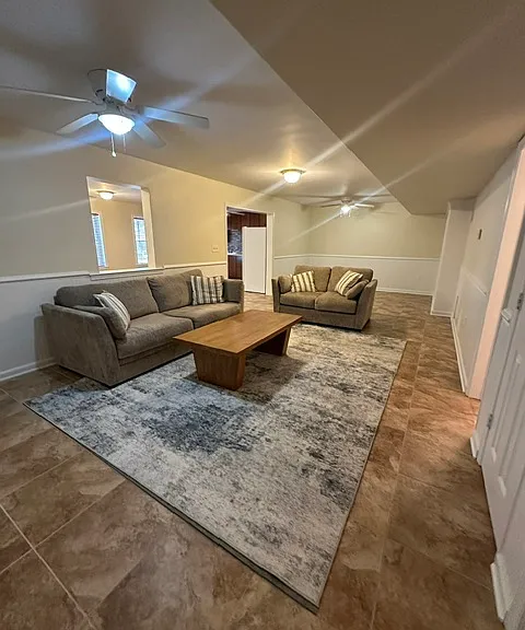 11021 Naples Ct #BASEMENT — Photo 3