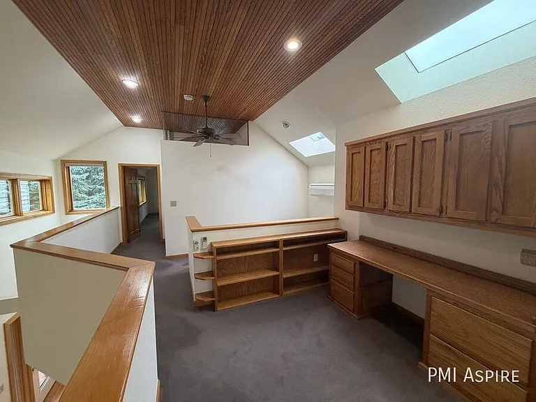 1940 Tincup Ct — Photo 16