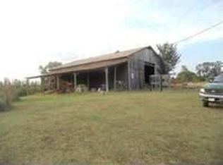 1077 Rich Point Ln, Scottsburg, VA 24589