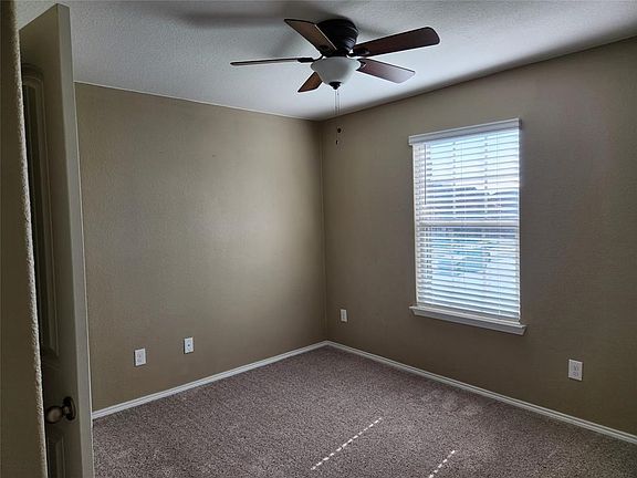 3rd image of 5800 Japonica St