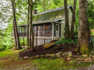 674 N Reece Dr, Arden, NC 28704