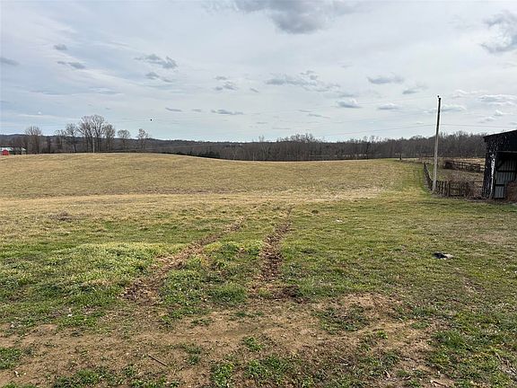 5th image of 665 Ralph Edwards Rd