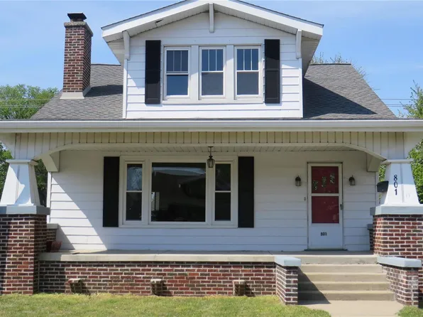 801 E Lorena Ave, Wood River, IL 62095