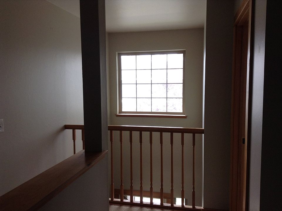 1st image of 4032 Broadwater Ct