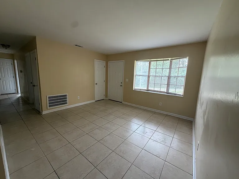 809 E Magnolia Dr — Photo 12