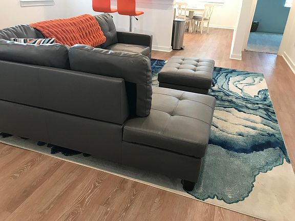 4th image of 7602 Daves Landing Dr