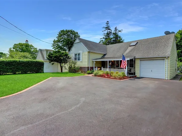 220 Lincoln Avenue, Rockville Centre, NY 11570