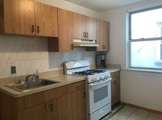 3273 44th St APT 2F, Astoria, NY 11103