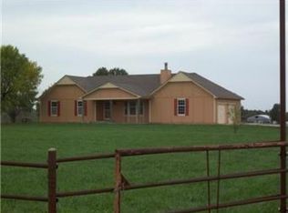 26440 W 287th St, Paola, KS 66071