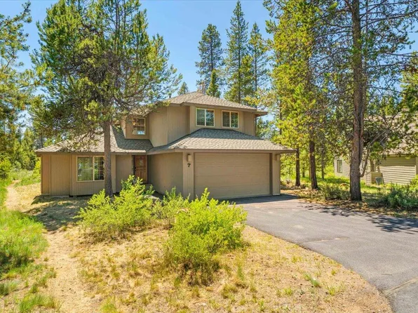 57785 Mount Rainier Ln #7, Bend, OR 97707