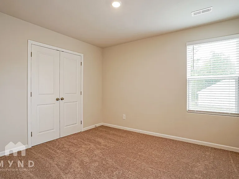 104 Everglade Way — Photo 17