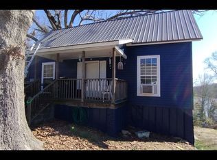 19 Farrow St, Great Falls, SC 29055