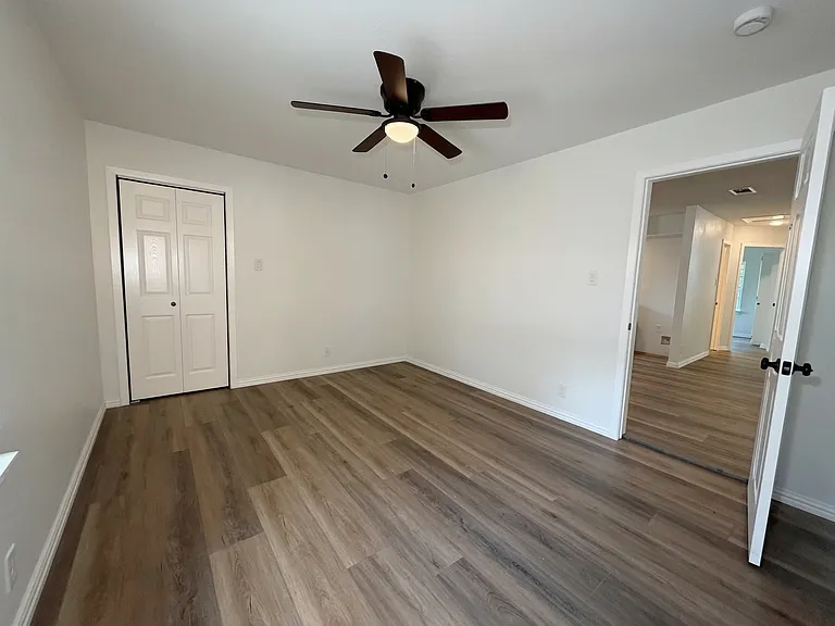 1108 Park Dr — Photo 9