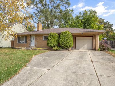 10424 Laurel St, Livonia, MI, 48150