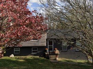 12122 Maplewood Rd, Goshen, KY 40026