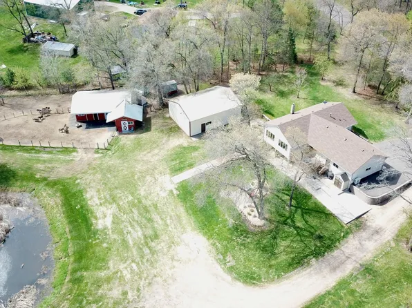 21265 Concord St NW, Elk River, MN 55330