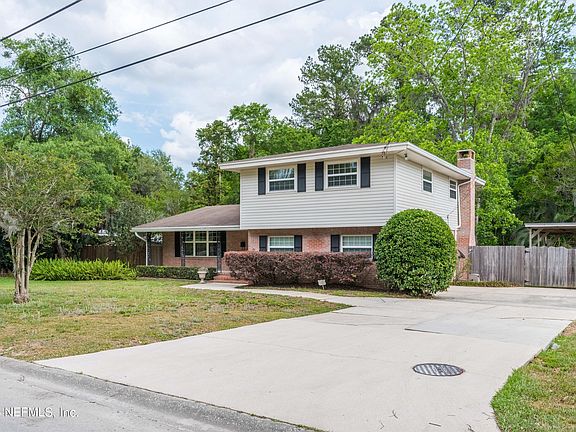 3rd image of 6936 HANSON Drive S