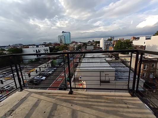 Rented by City Vista Inc | media 36