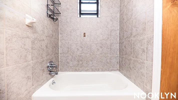 Rented by Nooklyn NYC LLC | media 6
