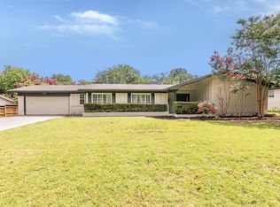 4348 Selkirk Dr W, Fort Worth, TX 76109