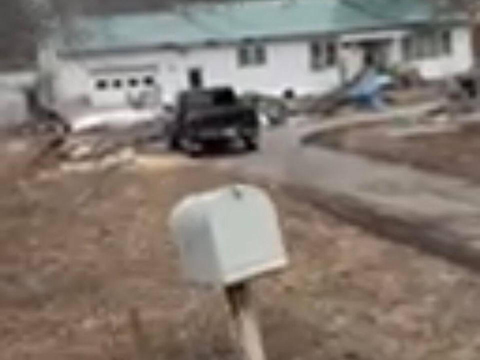 2nd image of 8851 Rt 9