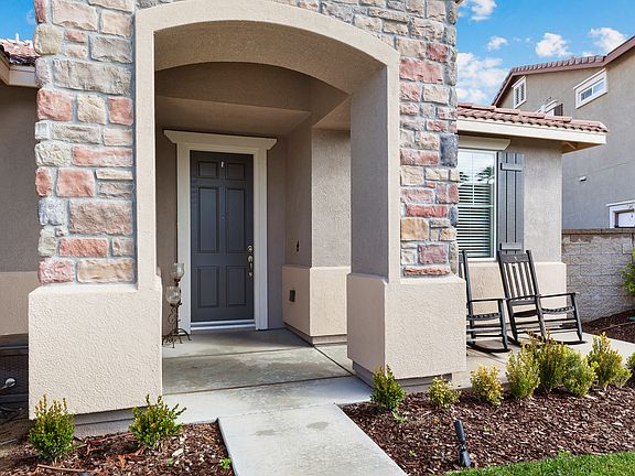 4th image of 29162 Loden Cir