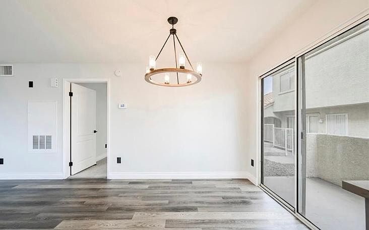 1st image of 708 Anne Ln