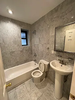 Rented by MOTION New York | media 7