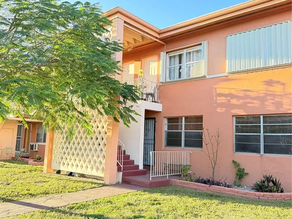 3411 SW 11th St APT 3B, Miami, FL 33135