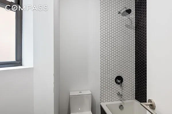 Rented by Compass | media 22