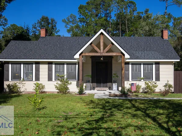 276 N McDonald St, Ludowici, GA 31316