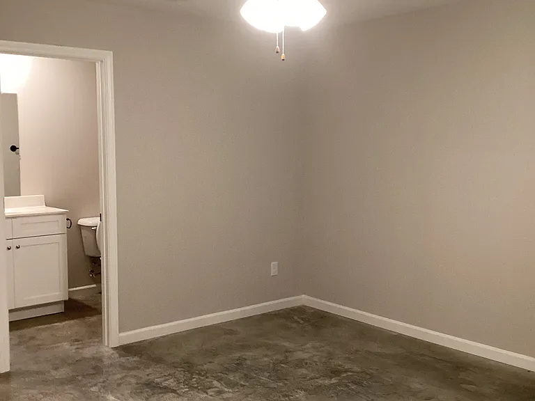 4483 Sunny View Dr — Photo 7