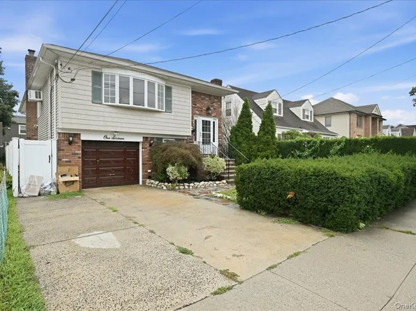 116 Elm Street, Valley Stream, NY 11580