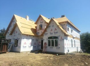 411 57th Ct, Clarendon Hills, IL 60514