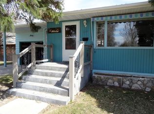 725 N 4th St, Greybull, WY 82426
