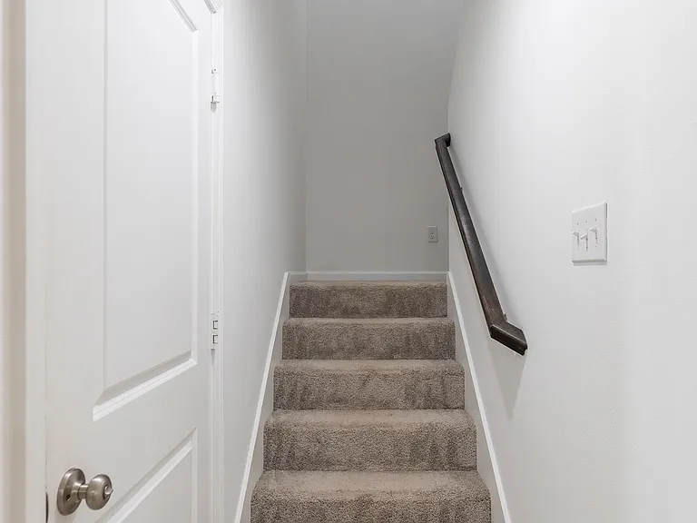 143 Sage Brush Dr — Photo 34