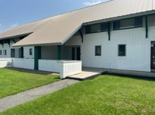 124 Village Green Dr #14I, Stowe, VT 05672