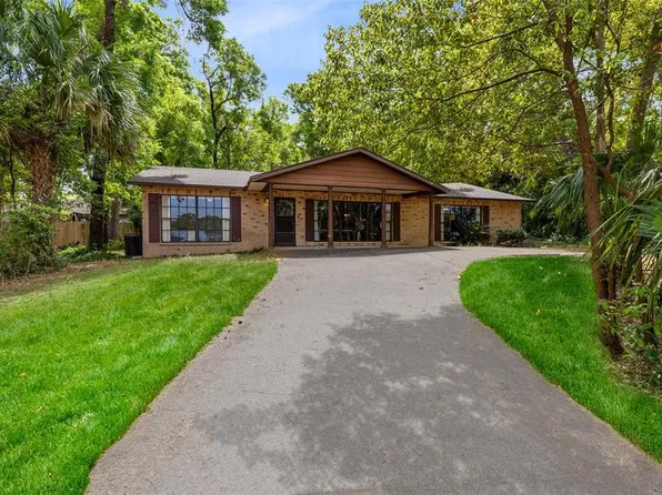 25548 Pine Valley Dr, Mount Plymouth, FL 32776