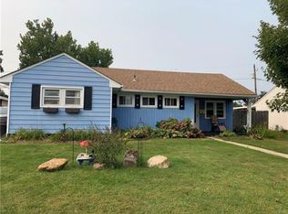 2039 Cloverdale Rd, Bethlehem, PA 18018