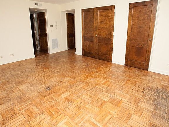 2nd image of 85 Campbell St APT B5
