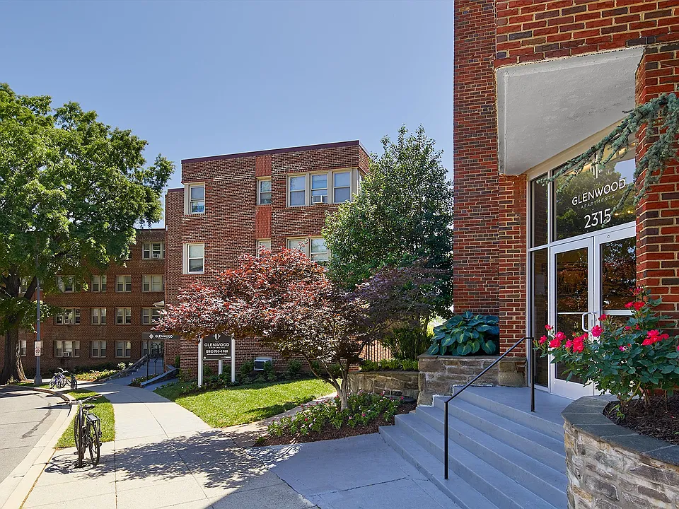 The Glenwood Apartments
