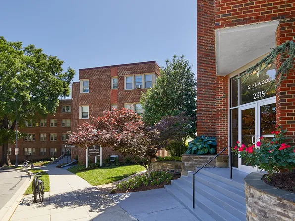 The Glenwood Apartments
