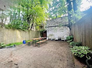 74 16th St APT 1, Brooklyn, NY 11215
