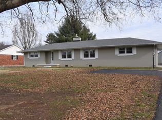 2812 Smallhouse Rd, Bowling Green, KY 42104