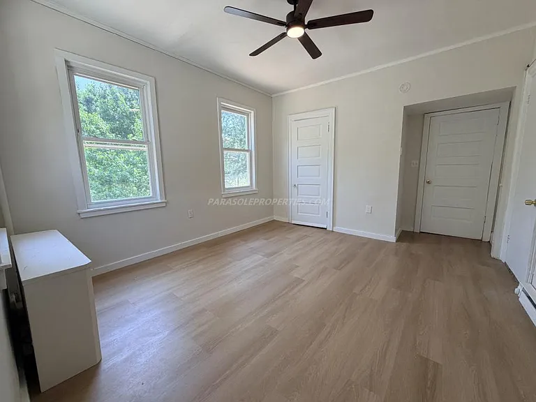 919 Clay Ave #2 — Photo 23