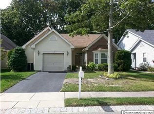 10 Symphony Ave, Bayville, NJ