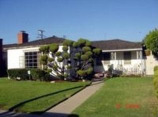 3926 Gardenia Ave, Long Beach, CA 90807